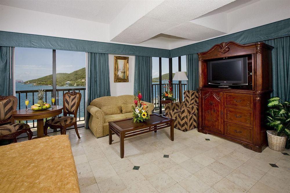 Windward Passage Hotel Шарлотта-Амалия Номер фото